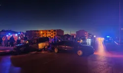İki Otomobilin Çarpıştığı Kazada 4 Kişi Yaralandı