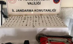 Jandarmadan Define Baskını: Evde Yok Yok!