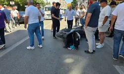 Ara Sokağa Dönmek İstedi, Karşıdan Gelen Motosikletle Çarpıştı