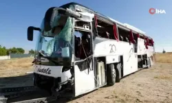 Kütahya-Afyon Yolu'nda Otobüs Kazası: 31 Kişi Yaralandı