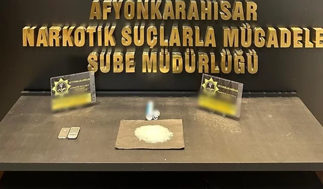 Şüpheli Araçtan Uyuşturucu Çıktı! 2 Kişi Tutuklandı