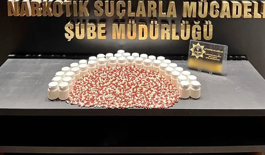 Uyuşturucu Haplarla Yakalanan 3 Kişi Tutuklandı